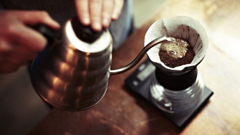 café