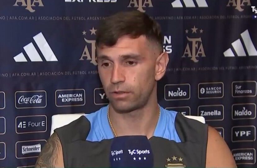 Dibu Martínez JJOO