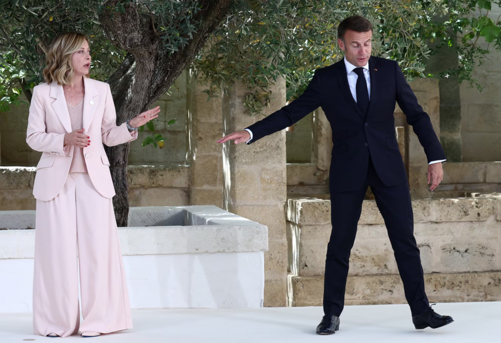 G7