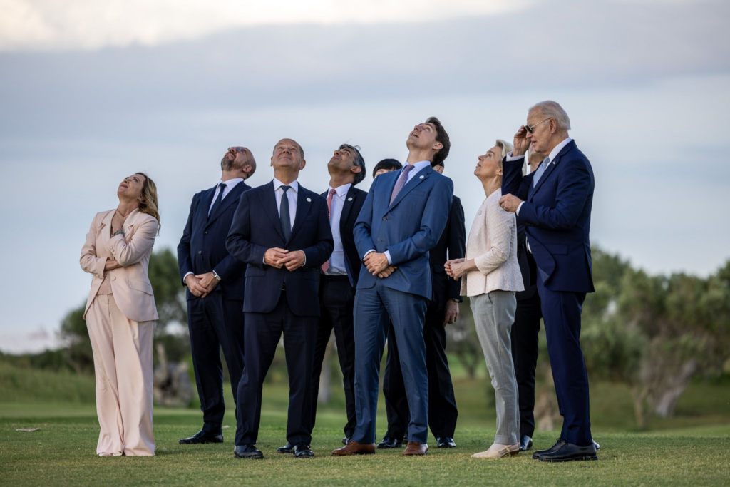 G7