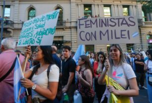 feminista derecha