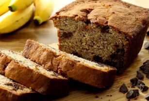 Budín de banana con chocolate