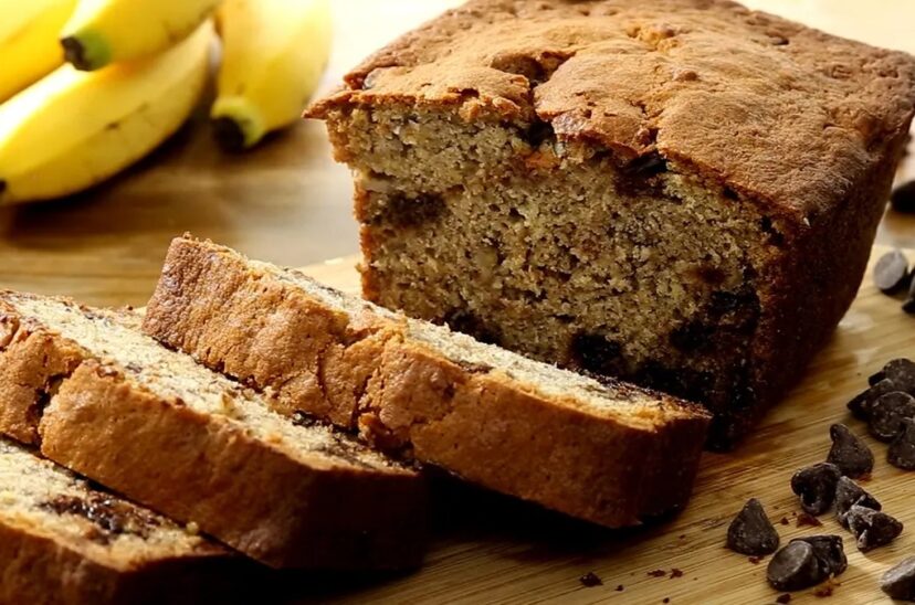 Budín de banana con chocolate