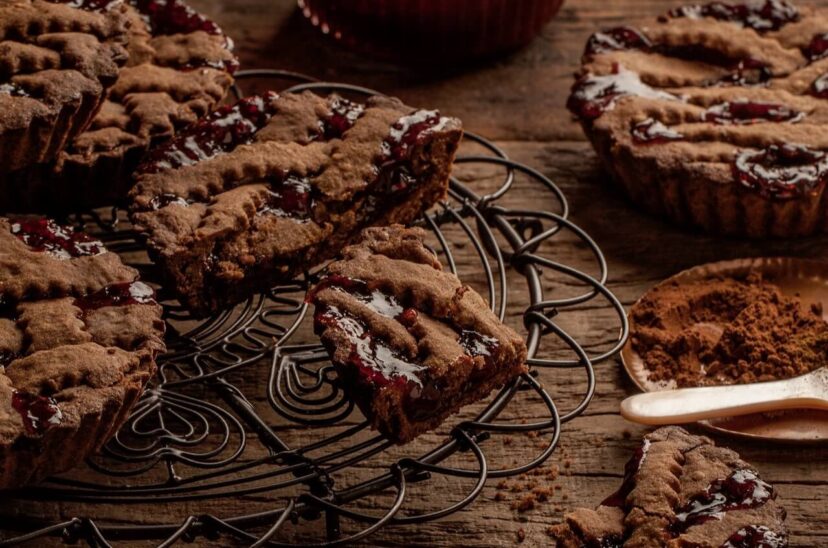 LINZER TORTE