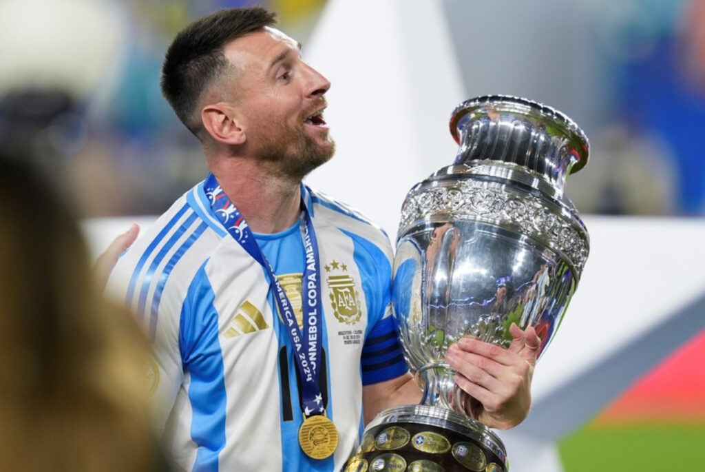 Messi copa américa trofeo