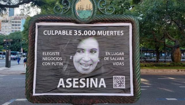 afiches cristina kirchner