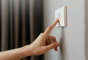 subsidio de luz inyectores solares