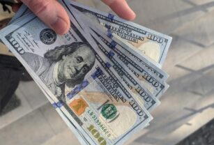 dólares dólar blue