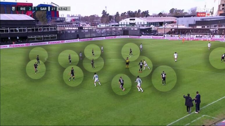 Deportivo Riestras 12