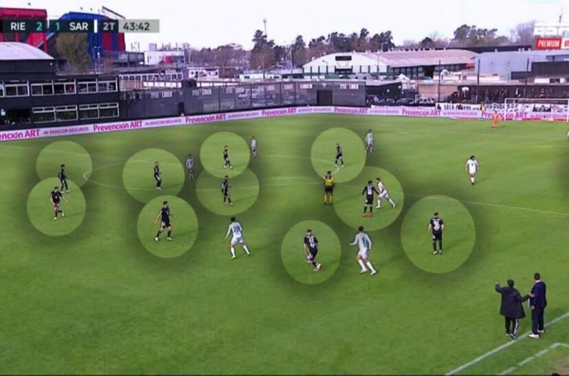Deportivo Riestras 12