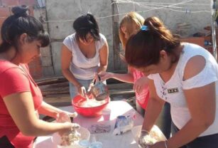 Trabajadoras de comedores populares