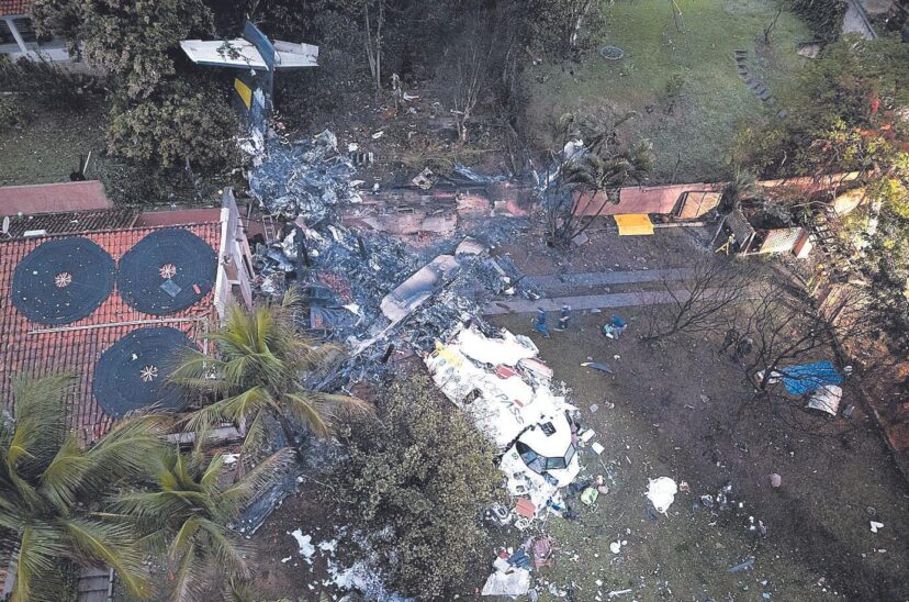 avion brasil estrellado