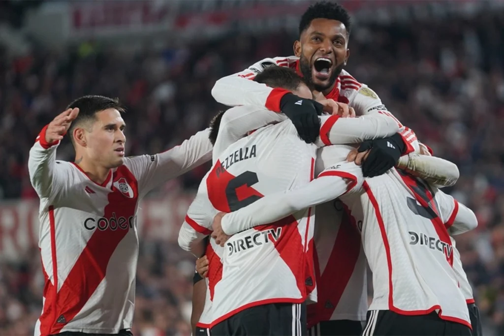 Pelota Libre River