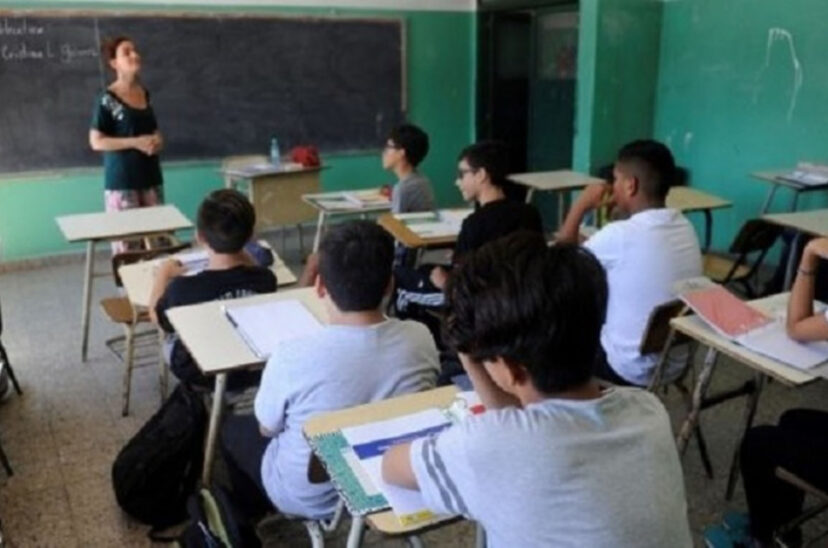 Escuela matemáticas - formación docente