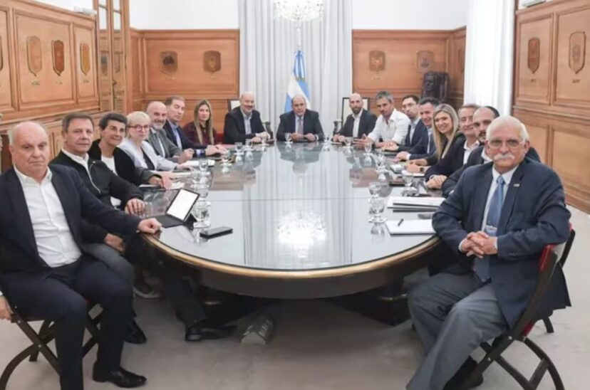 Reunión para privatizar