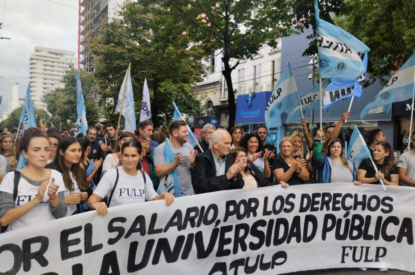 marcha universidad