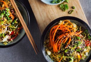 arroz salteado con vegetales