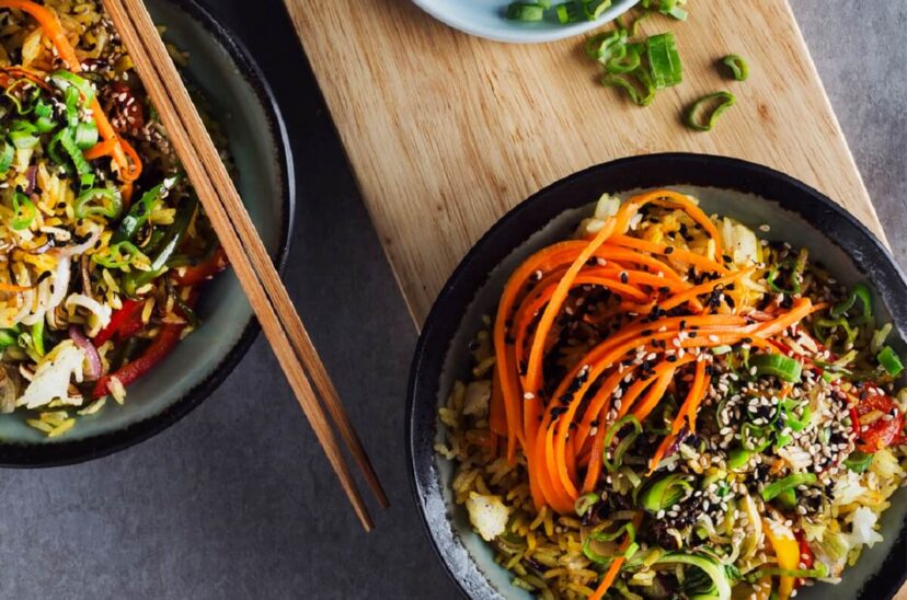 arroz salteado con vegetales