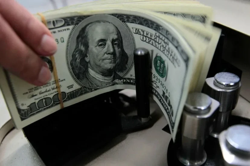 billetes 100 dólares falsos