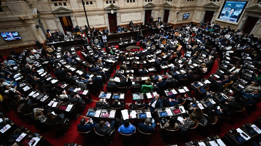 Diputados milei imputabilidad FMI DNU