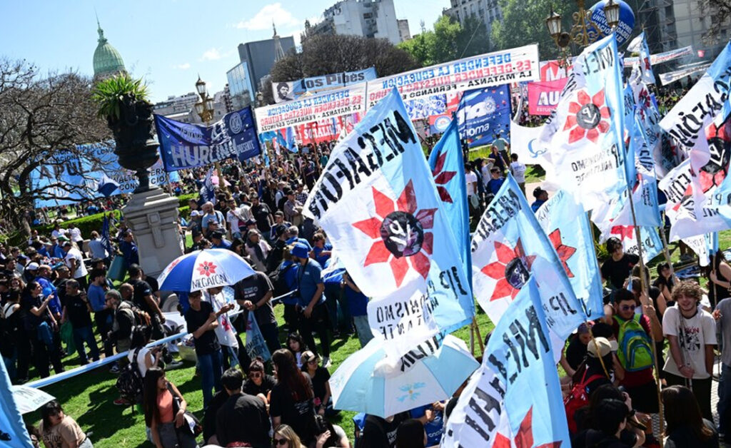 Marcha universitaria