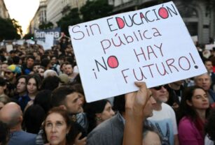 Marcha universitaria