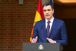 España