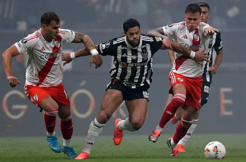 River Mineiro gallardo roja directa