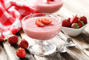 Yogur casero frutillas