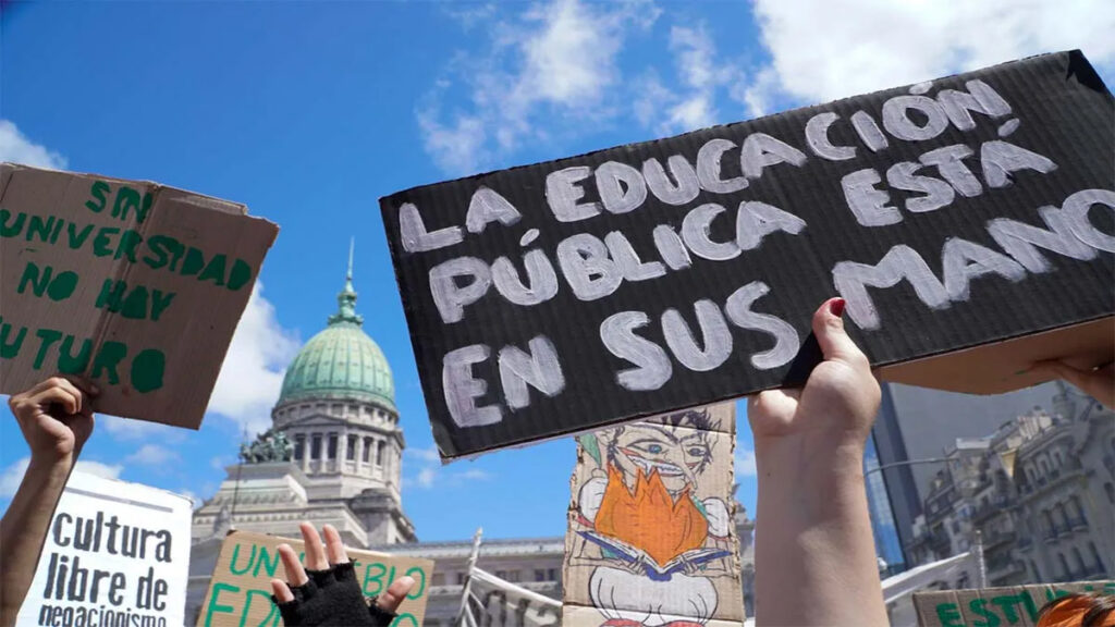 auditorias universidades