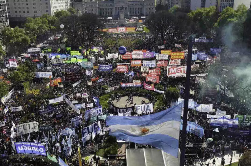 marcha presupuesto universitario congreso