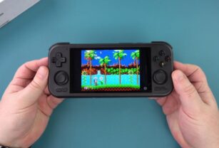 Retroid Pocket 4