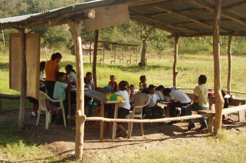 antenas satelitales escuelas rurales córdoba