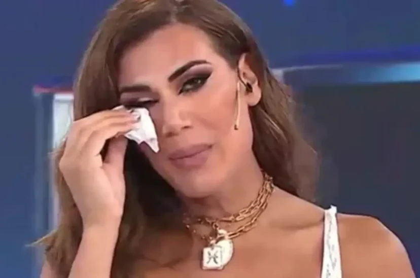 Flor de la V intrusos