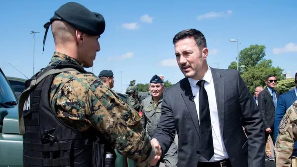 Petri corrupción militares