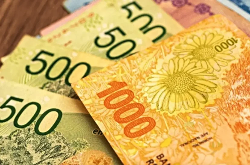Billetes de 500 y 1000 pesos