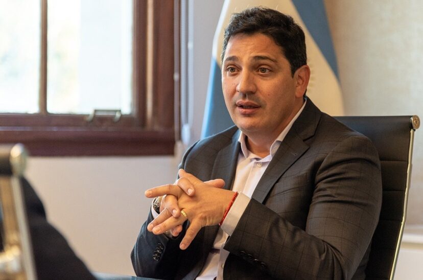 asalto ministro de Transporte Kicillof