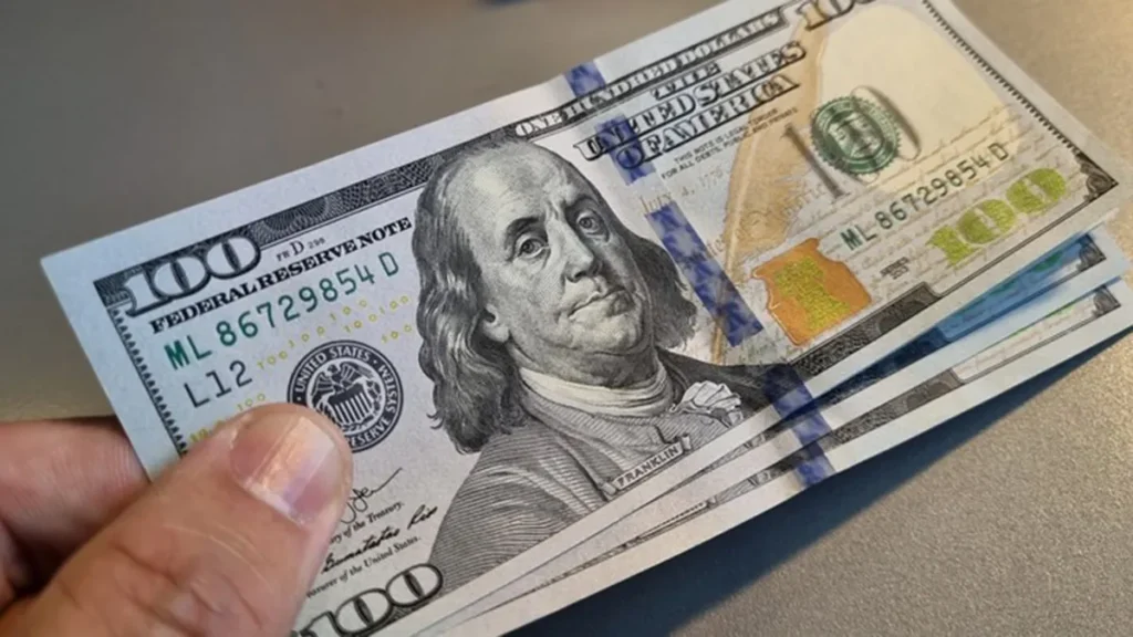 Dólar ahorro compras en Chile