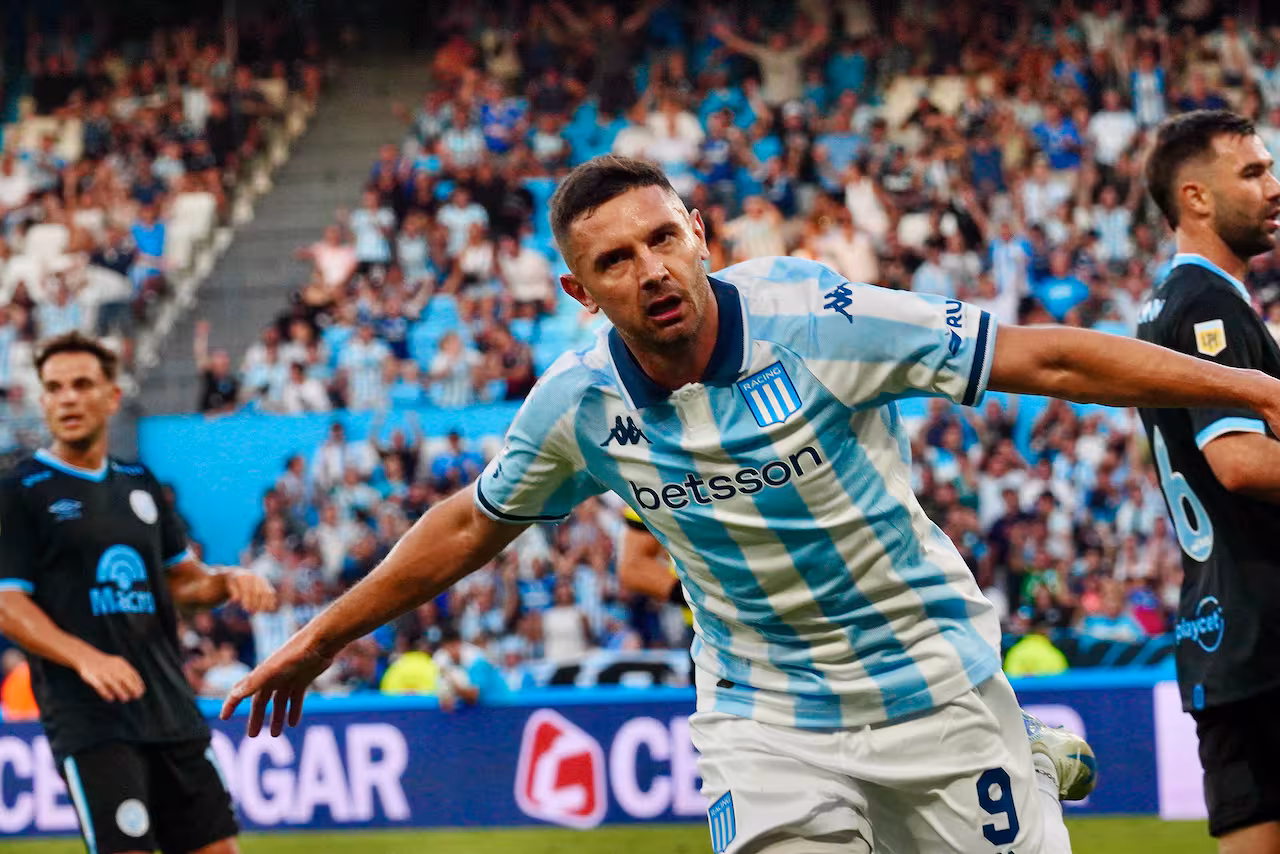 pelota libre racing