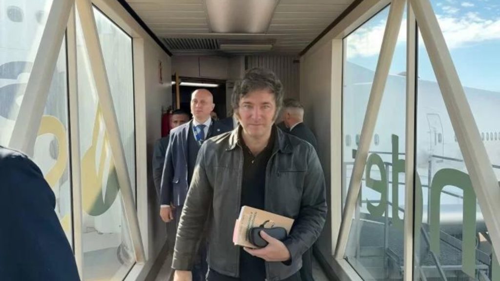 Milei viajes