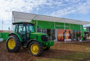 banco comafi campo stand expoagro
