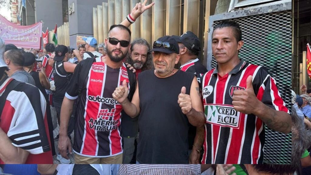 barra chacarita con jubilados bullrich