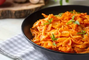 Guiso de fideos moñito