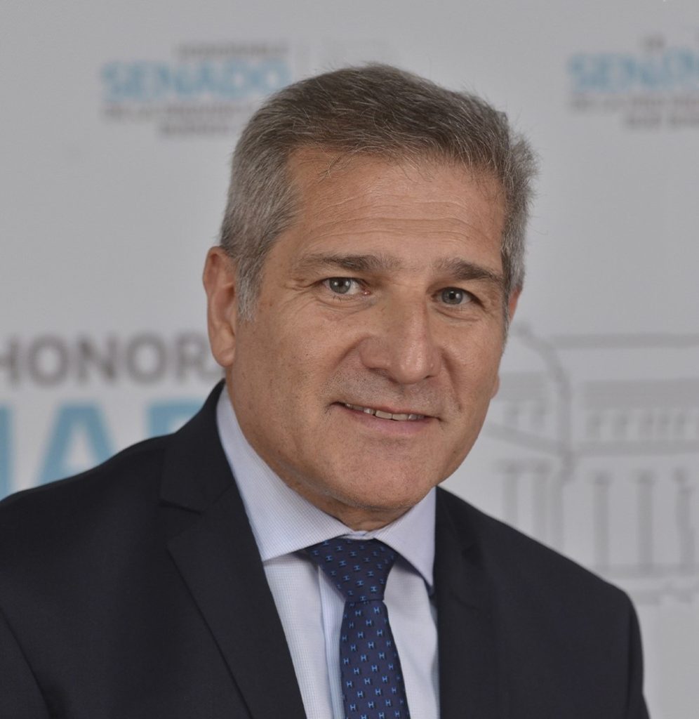 sergio vargas senador libertario