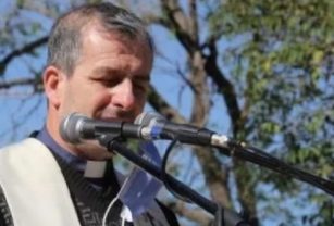 Iglesia investigación sacerdote Sergio Romero