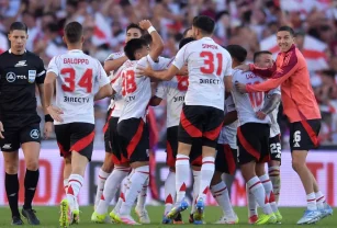 pelota libre river