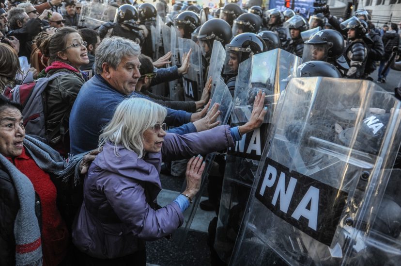 Jubilados policías Bullrich