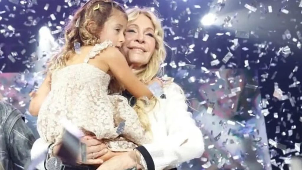 Mila Cris Morena evento