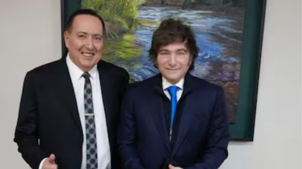 Milei pastor Ledesma 2