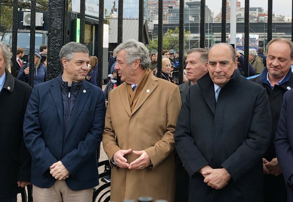 macri, pino y francos expo rural corte cintas